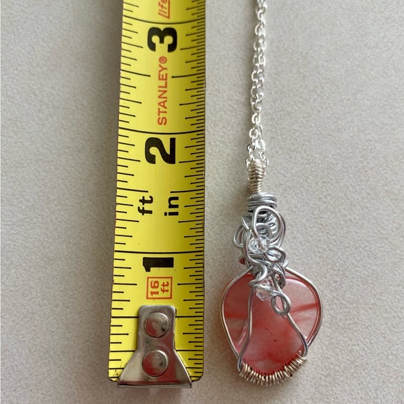 Rose Quartz wire wrapped heart pendant necklace - Picture 3 of 6